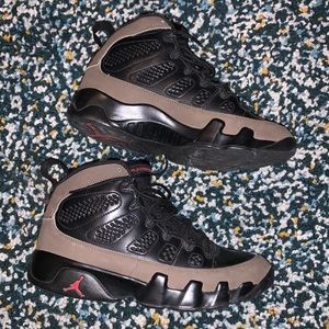 Retro Jordan 9